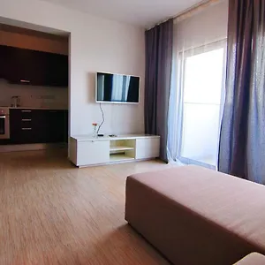 https://blue-view.larnacahotels.org