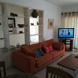 https://sevis-place-3-bedroom-flat-110-sm.larnacahotels.org